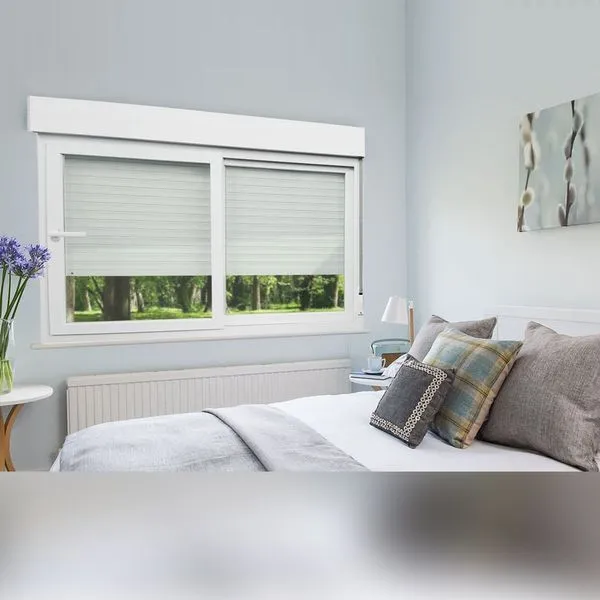 Janela Integrada PVC 2 Folhas Vidro Liso com Cremona 120x120cm Brimak
