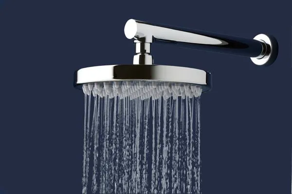 Ducha fria Titanio 12301910 de parede sem desviador cromada Perflex