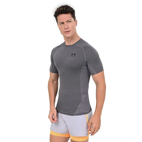 Camiseta Compressão de Treino Masculina Under Armour HG Armour SS 2GG Cinza