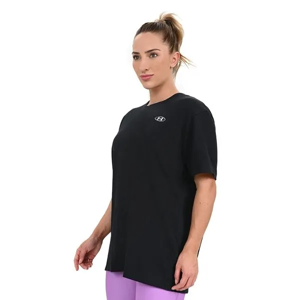 Camiseta Feminina Under Armour Heivyweight Embroid Patch G Preto