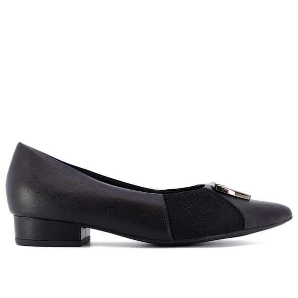 Scarpin Couro Preto Bico Fino 37