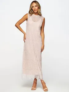 Vestido Midi Clássico BASE P