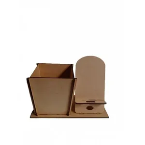 Porta Canetas com Suporte para Celular Trovarelli Móveis F031 Base com Passagem para Cabo MDF Amadeirado Porta Canetas com Suporte para Celular Trovarelli Móveis F031 Base com Passagem para Cabo Amadeirado