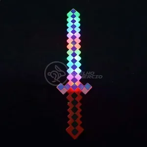 Kit Brinquedo Espada Pixel Minecraft 58cm C/Som Luz+3 Pilhas