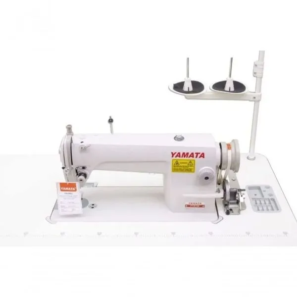 Máquina De Costura Reta Industrial Yamata + 13 Itens + Viés