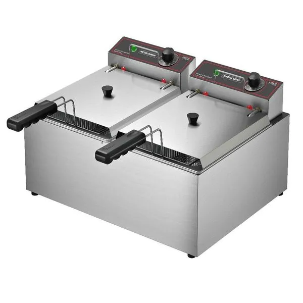Fritadeira Elétrica 10L com 2 Cubas 8000W 220V em Aço Inox para Uso Profissional Metalcubas Fritadeira Elétrica 10L com 2 Cubas 8000W 220V em Aço Inox Metalcubas