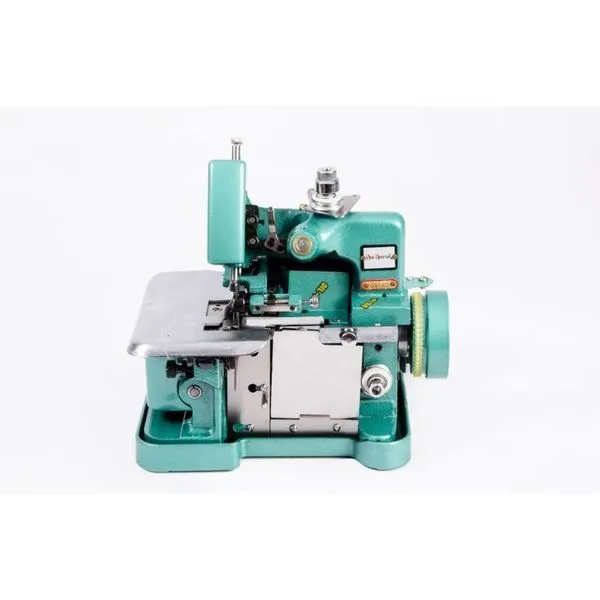 Overlock Semi-industrial Com Motor Gn-6d-sun Verde 110v voltagem 110V
